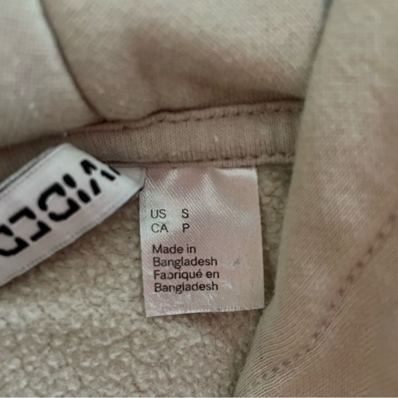 Beige/tan hoodie - Picture 2 of 2